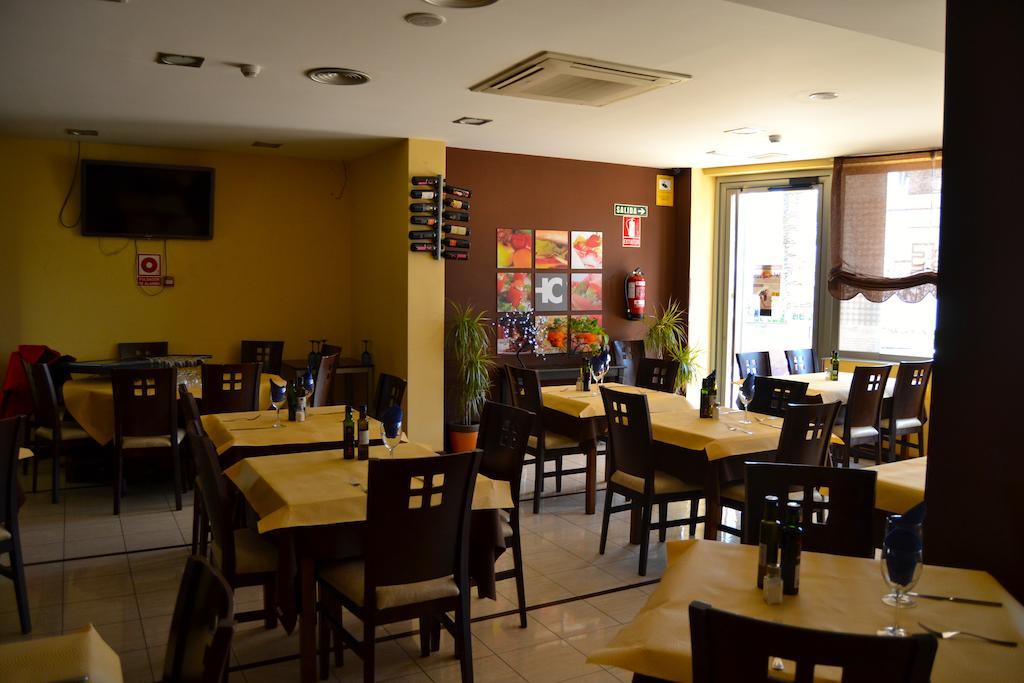 Hotel El Cruce Moraleda Moraleda De Zafayona Exterior foto